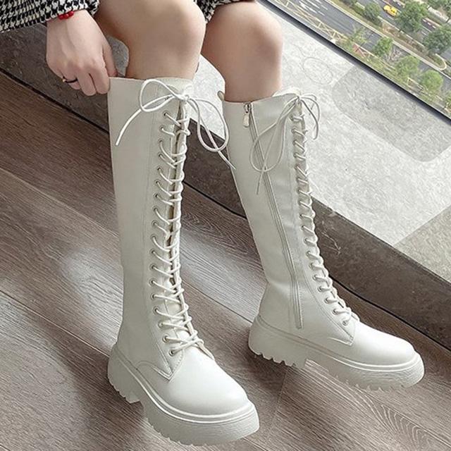 하우 데일리룩 베이직 캐주얼 기본심플 데일리룩 레이스업 롱부츠 (블랙,아이보리화이트)