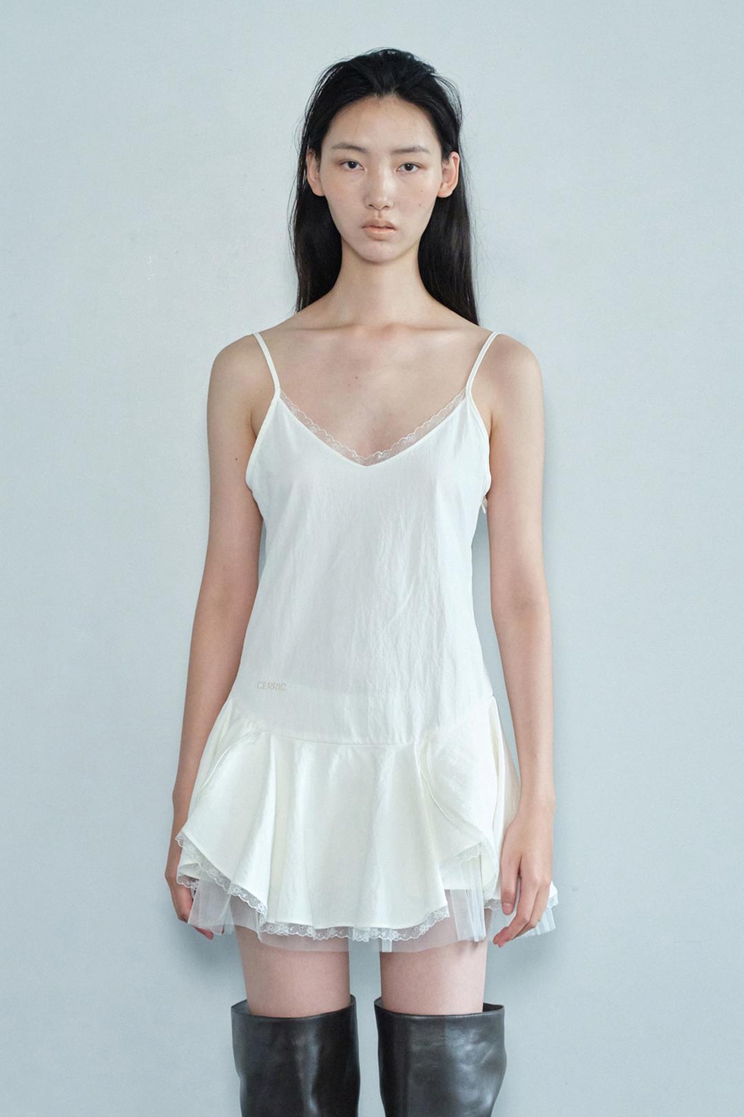 LACE FRILL DRESS / WHITE