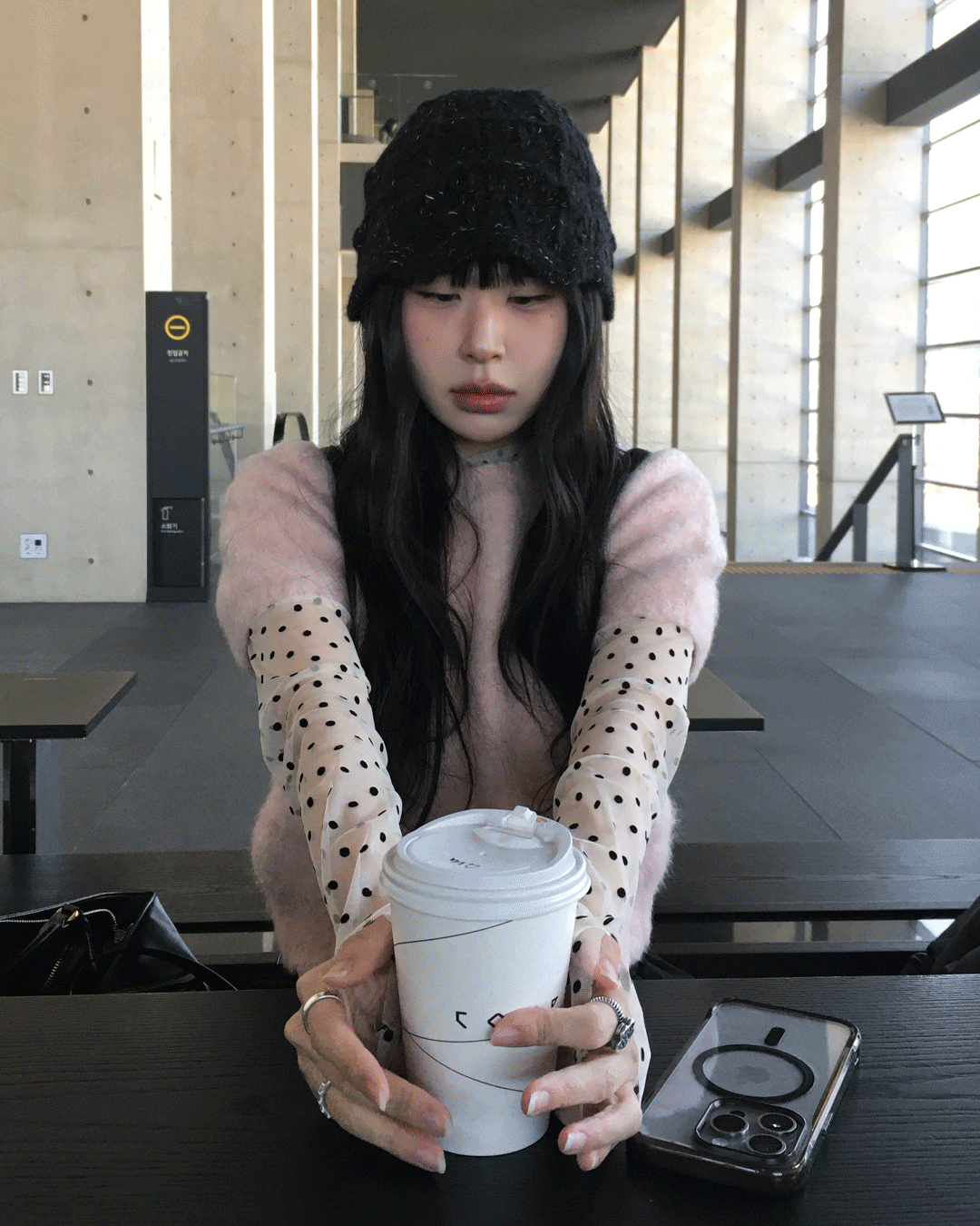 여운 도트 시스루 티셔츠