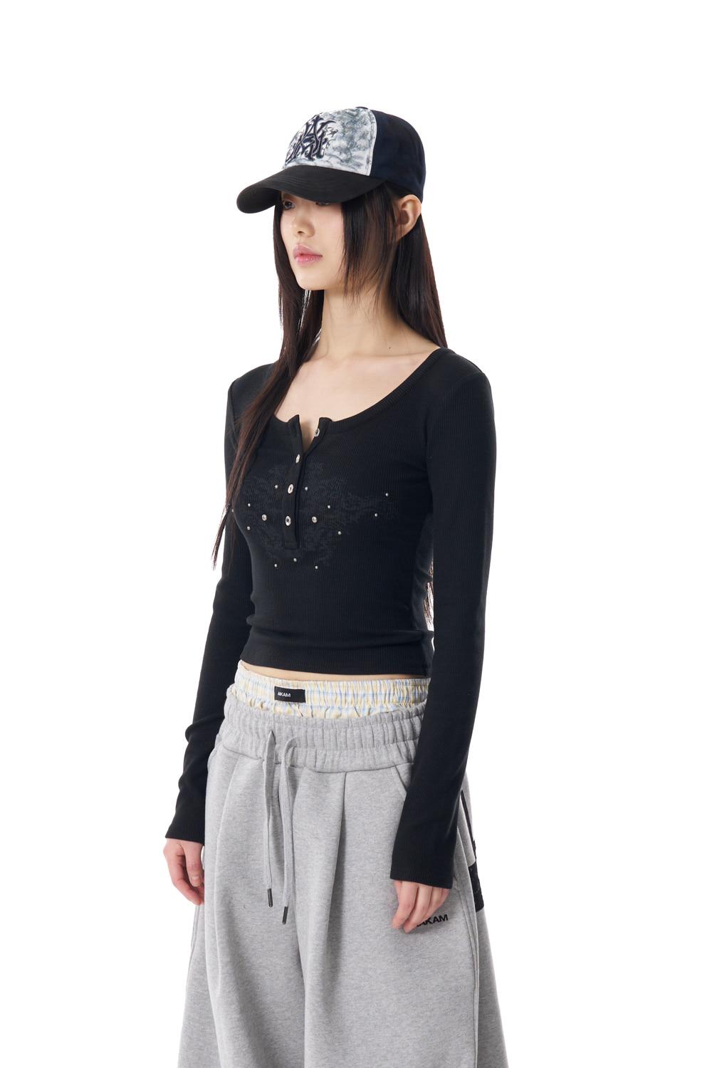 [3.17 예약배송] Studded Button Long Sleeve (Black)
