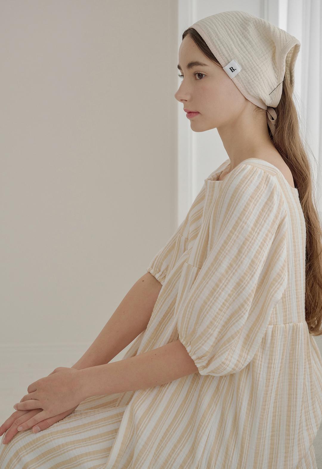 Stripe Pattern Volume One Piece (yellow)