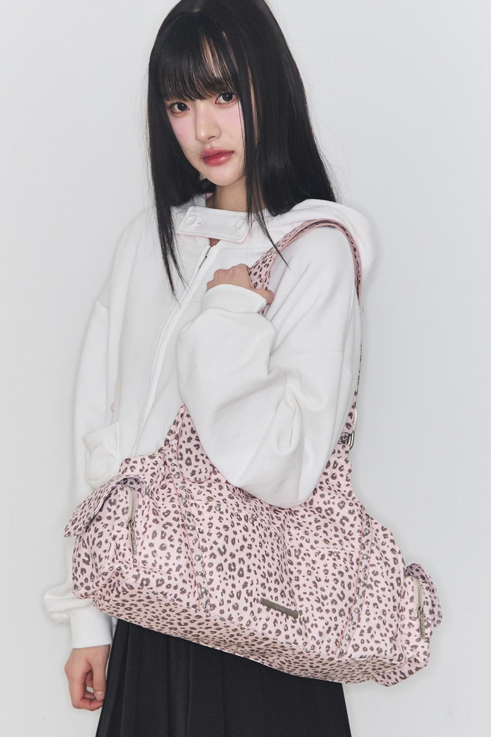 루프 더블 포켓 숄더 백 핑크 레오파드