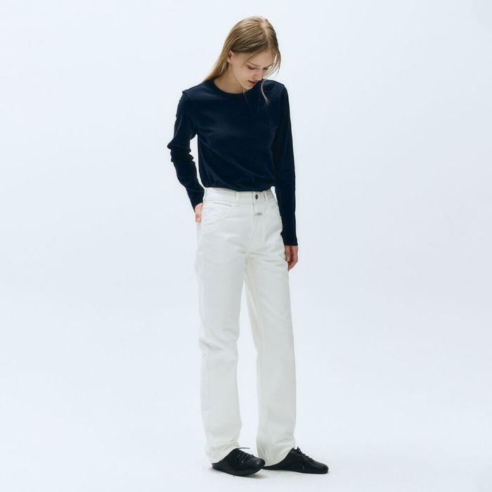 W SLIM STRAIGHT DENIM PANTS white
