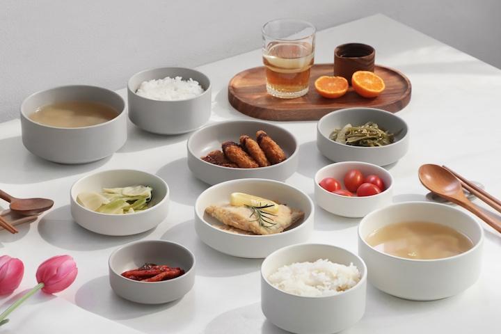 어반 스튜디오 2인 식기세트 14P 2color 택1