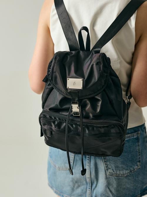 샐러드볼즈(SALAD BOWLS)  SYMBOL NYLON SMALL BACKPACK - 사이즈 & 후기 | 무신사