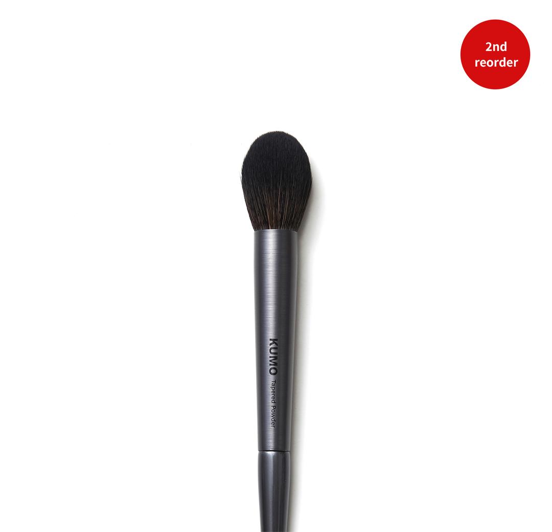 테이퍼드 파우더 브러쉬