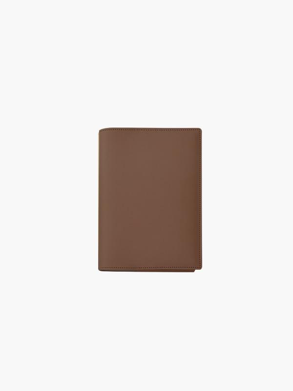 Nuovo Book cover