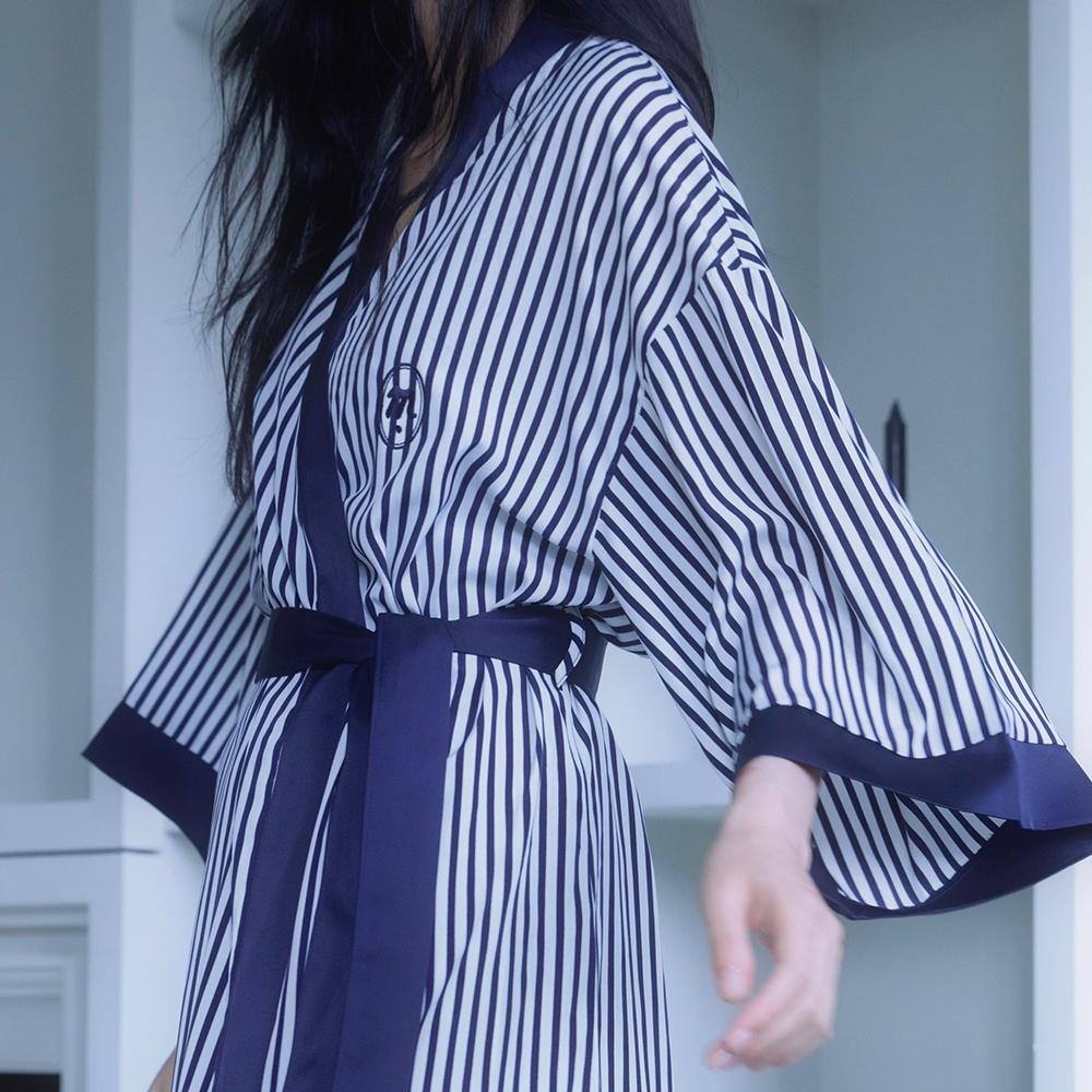 room no.501 Elly robe navy