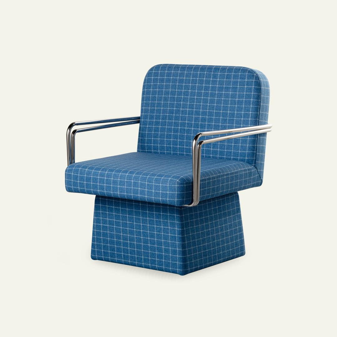 ROTATE EASY CHAIR_BLUE CHECK