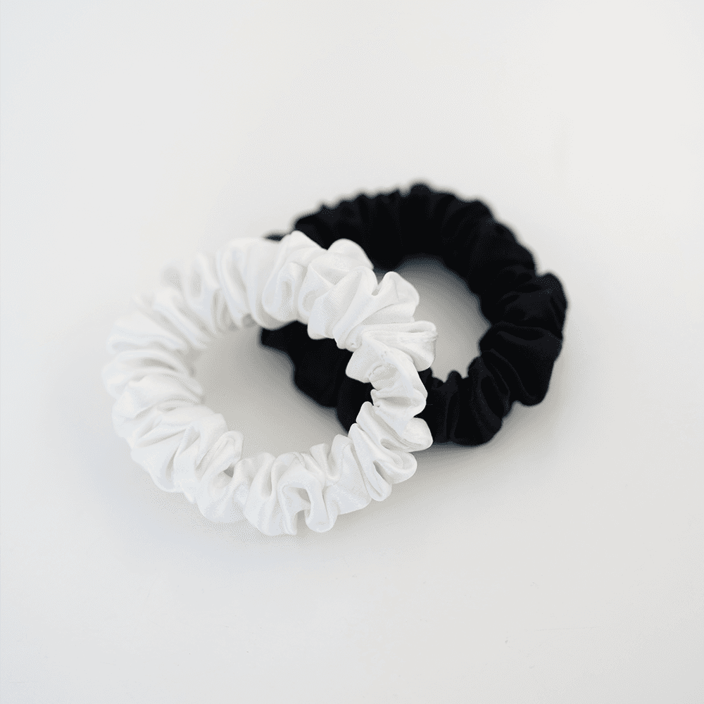 (SHINY) HELEN SILK SCRUNCHIE (BL/WH, BABY SET OF 2)