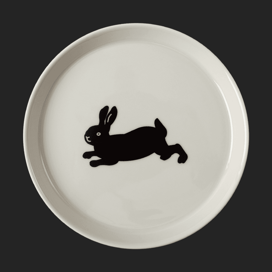 Happy Bunny Side Dish by Hasami해피 버니 접시