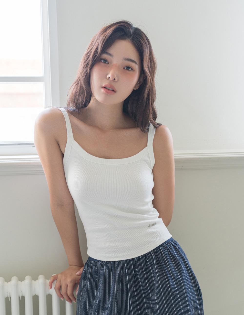 풀샷몰드 스탠다드 와이드 라운드넥 나시 (캡고정)