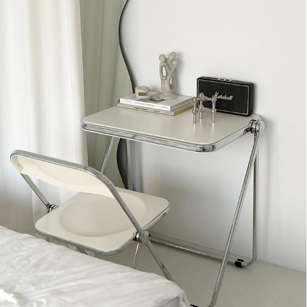 [무료배송] 오드앤룸 모던 접이식 철제 테이블 카스텔리 플리아 이동식 커스텀 폴딩 1인용