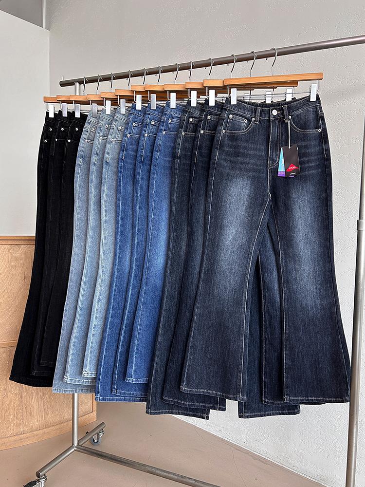 유라타임 라이크라 히든밴딩 하이웨스트 세미 부츠컷 청바지 (슬림부츠컷데님)