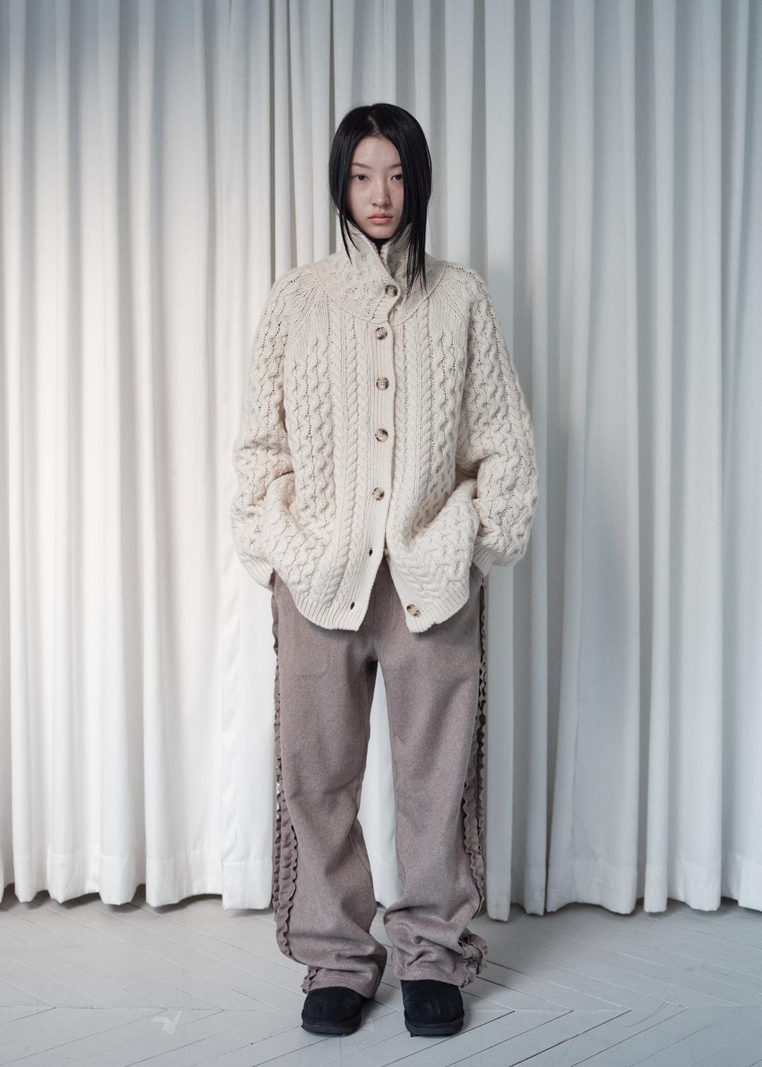 RUFFLE TRACK WOOL PANTS - BEIGE