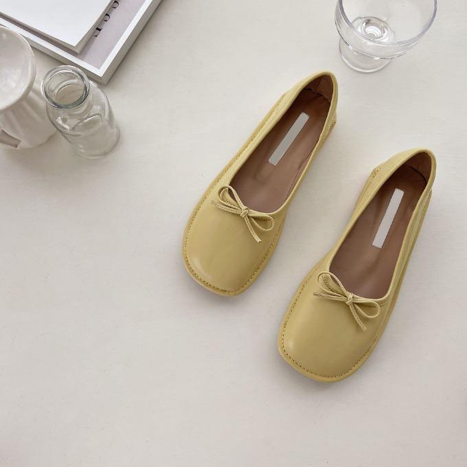 리본 둥근코 플랫슈즈 발볼 넉넉한 쿠션 단화 1cm