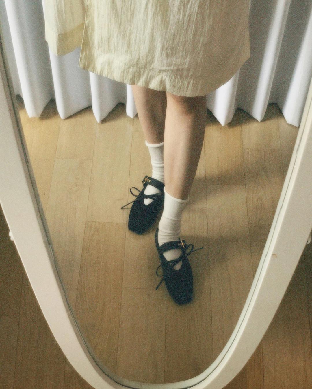 Ballet ribbon flats (black satin)