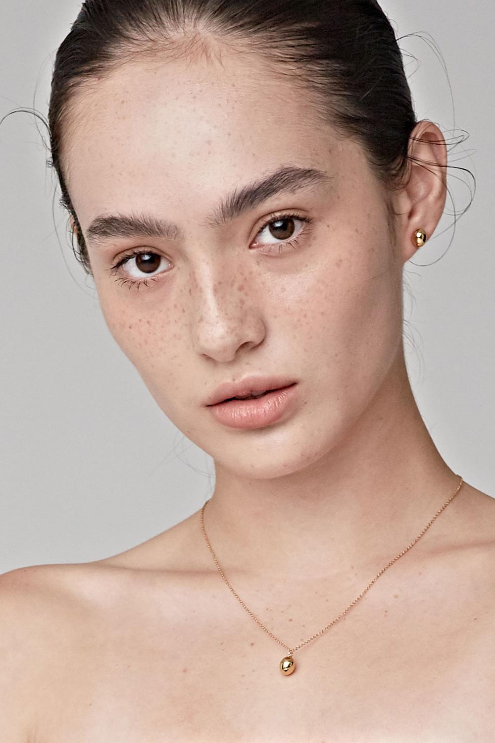 GOLD LOU SINGLE BALL NECKLACE