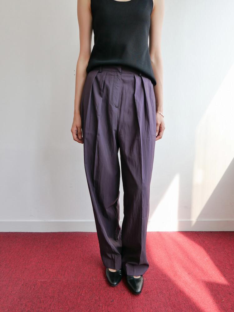 책갈피 wide pintuck bottom