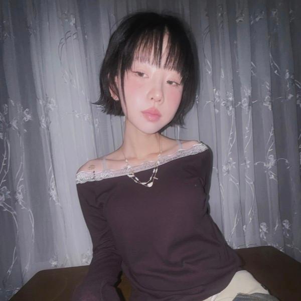 (3color) 레이스 오프숄더 크롭티