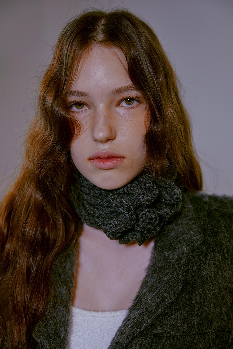 Handmade Flower Neck Warmer (CHARCOAL)