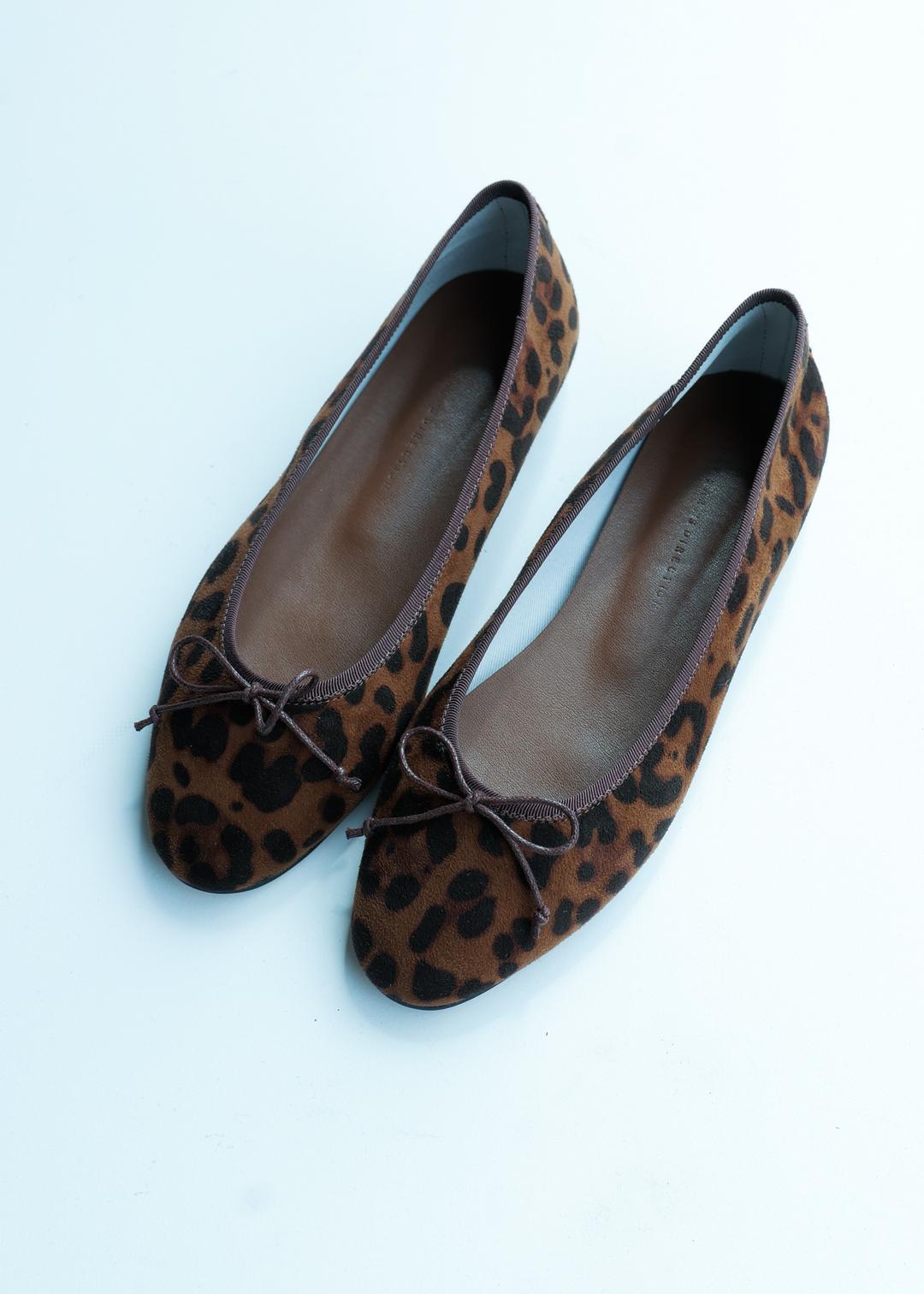 Basic Flat