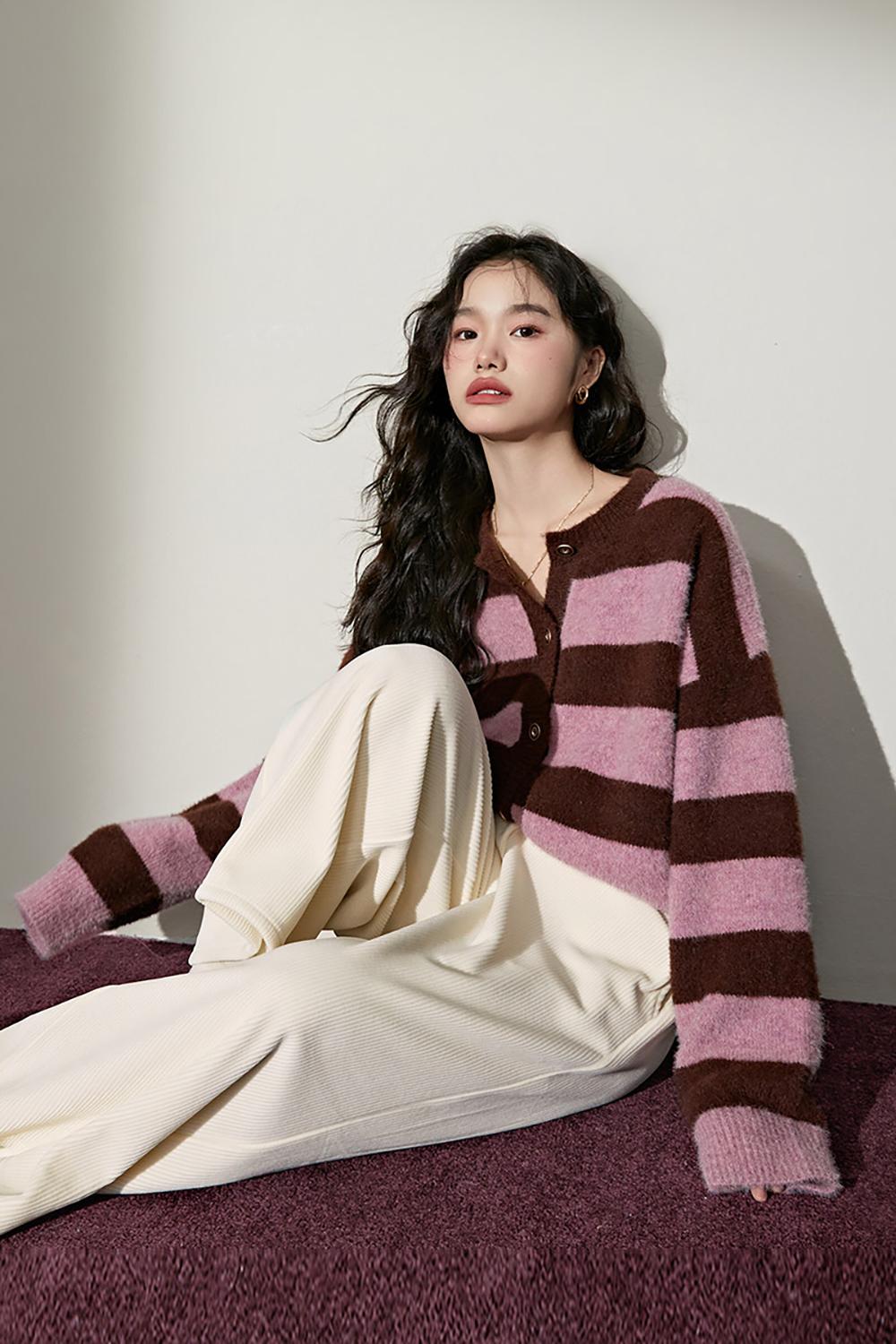 Pre Sale-Pink Striped Crewneck Sweater Cardigan Soft Waxy Lazy Sweater