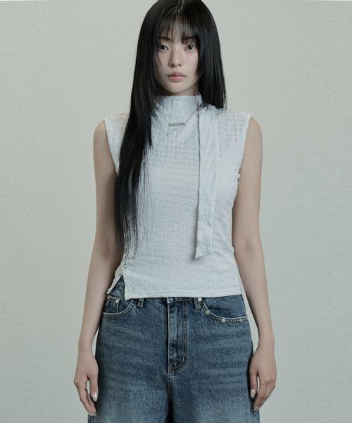 Scarf Wrinkle Slit Top (Light Gray)