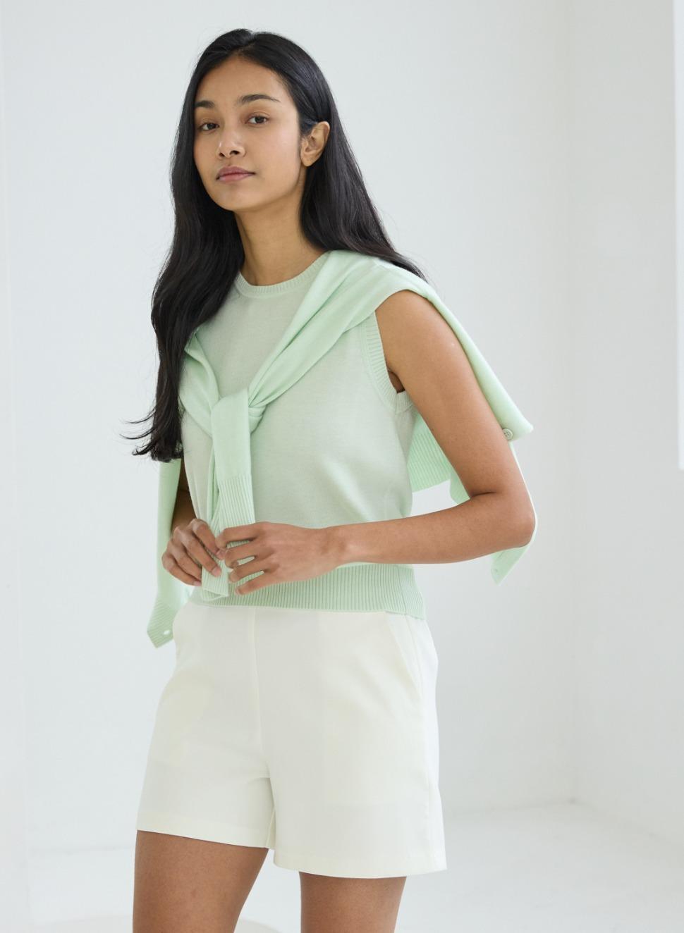 mayfair two-piece top (mint)