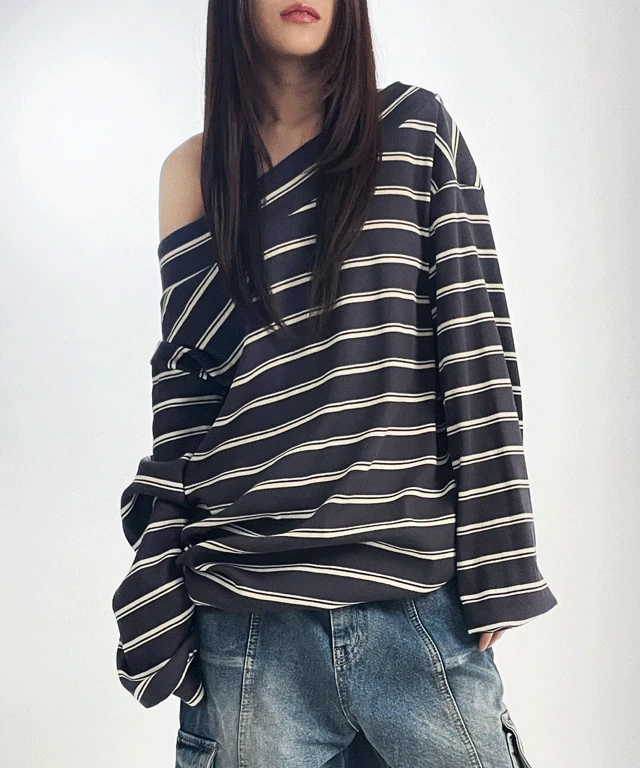 단가라 오프숄더 오버핏 박시 컬러배색 맨투맨 여성레이어드티셔츠