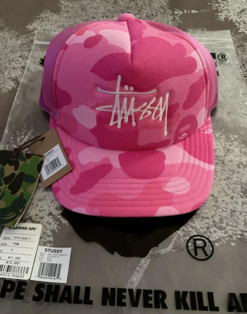 베이프 X 스투시 트럭커 캡 스냅백 핑크 BAPE x Stussy Trucker Cap Pink (22SS)