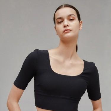 텍스처드 스퀘어 롱라인 탑 _블랙