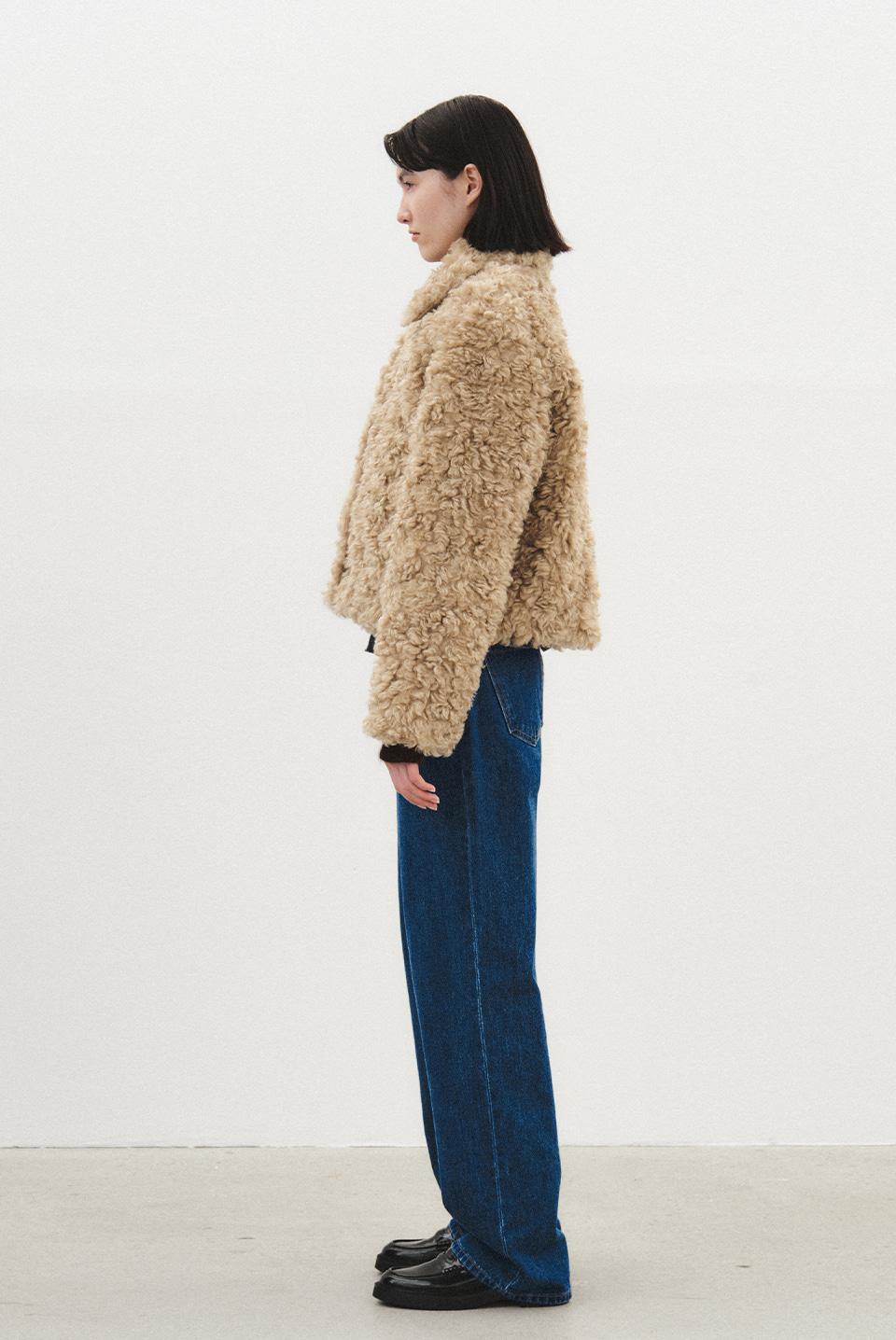 snug fur jacket - beige