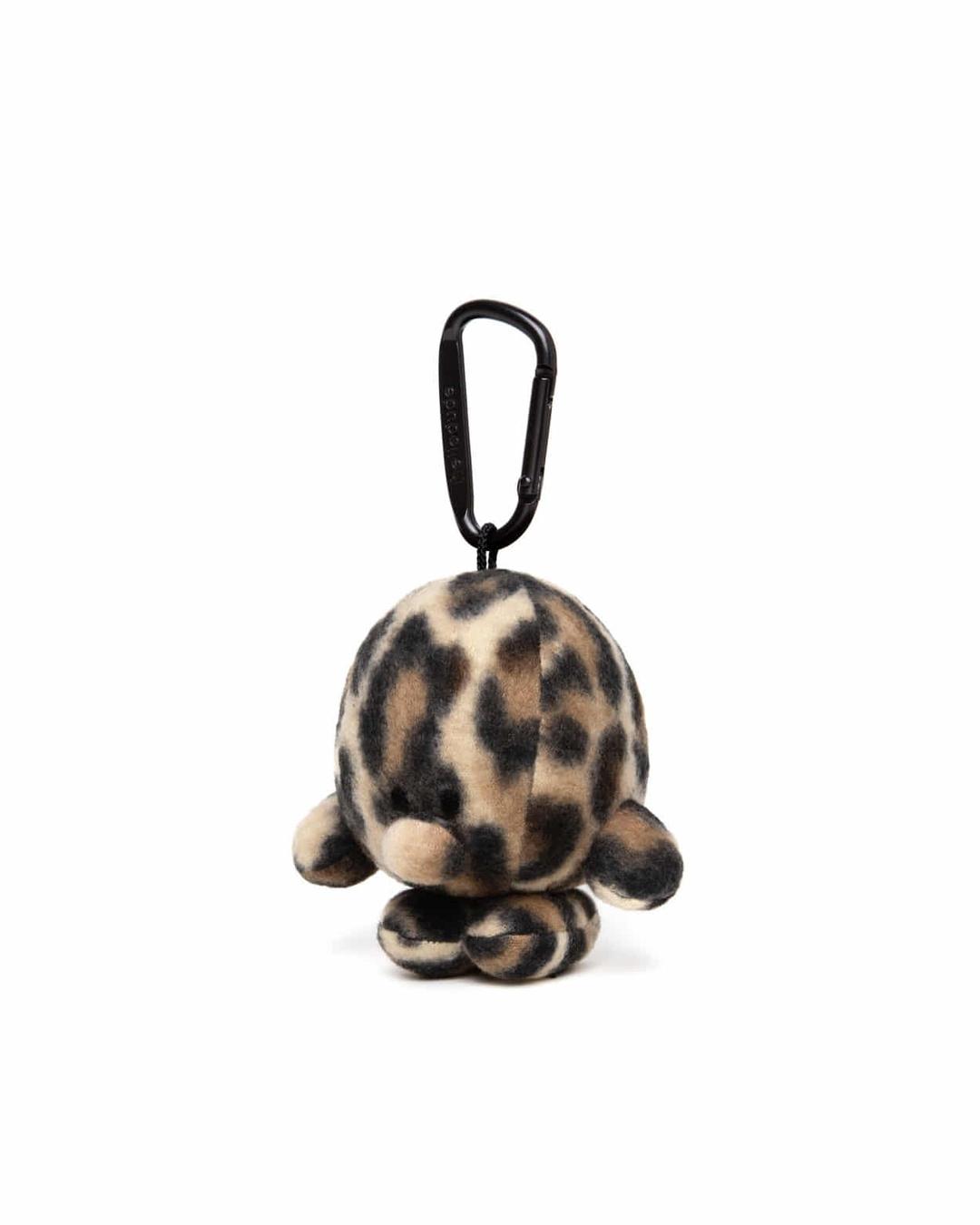 Tiny egg - Leopard