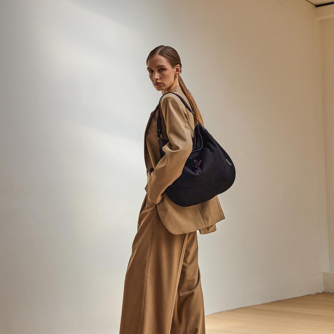 hoche hobo (호쉬 호보백) 캔버스백 blk