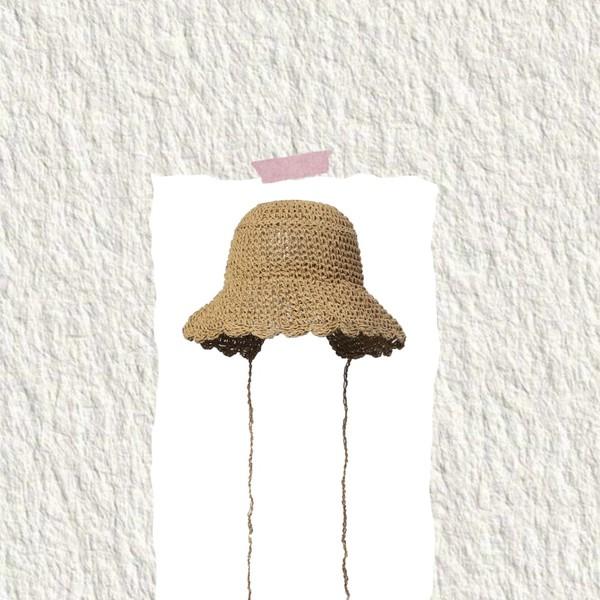 Carry Barrette Raffia String Bucket Hat