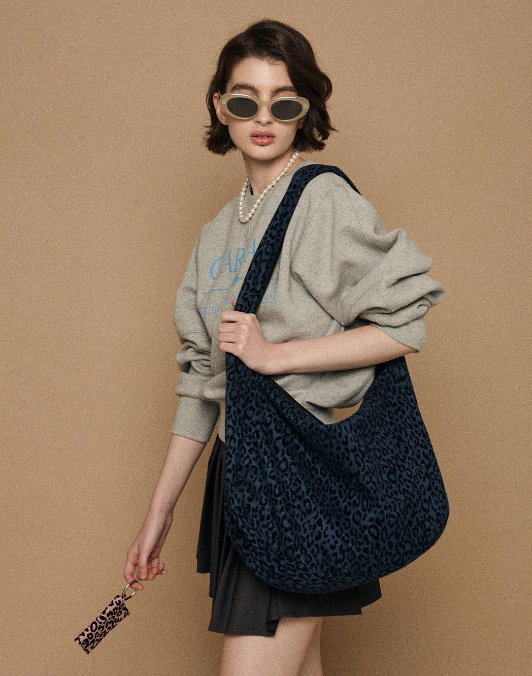 Navy Leopard Big Hobo Bag