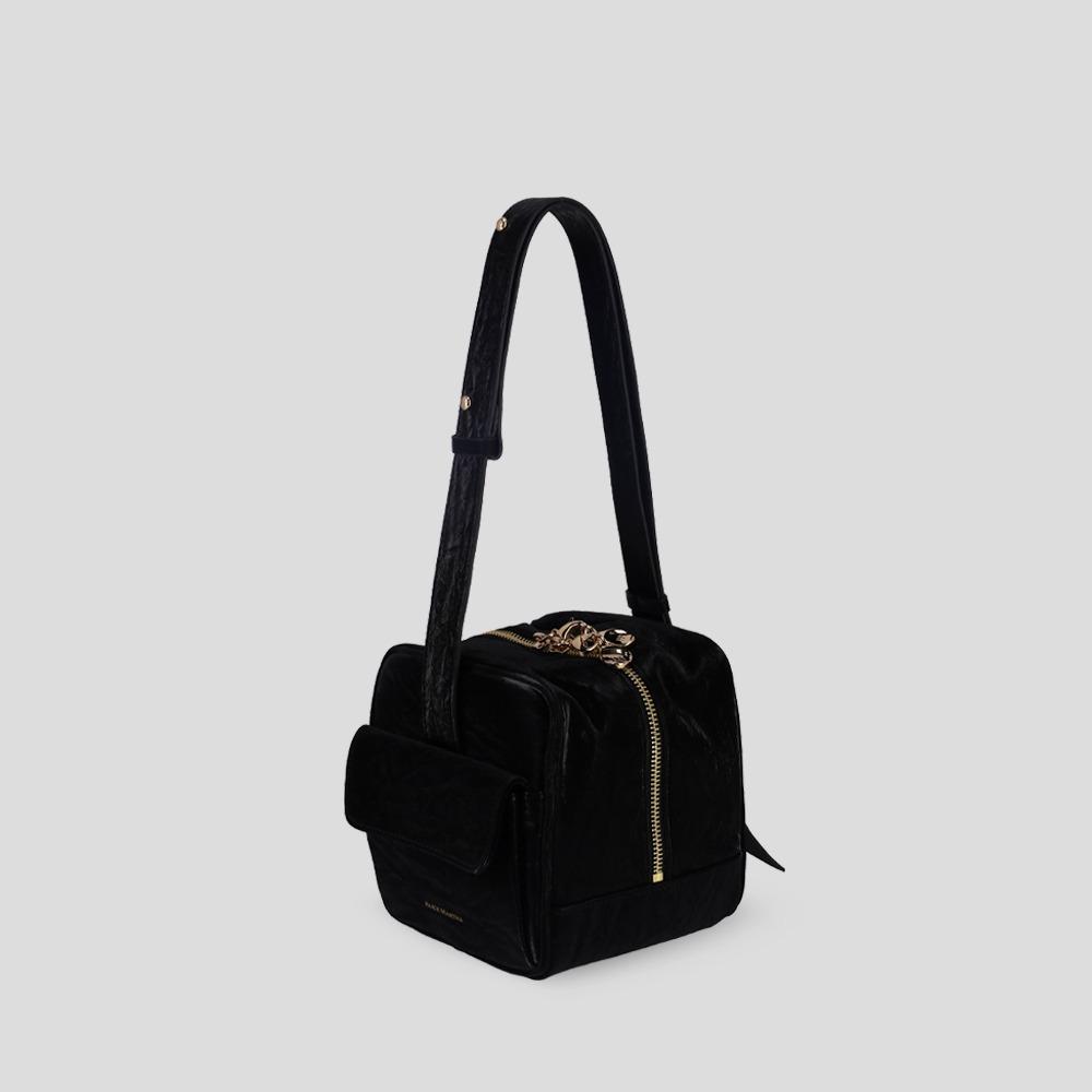 Iho · 이오 · 3 Colors