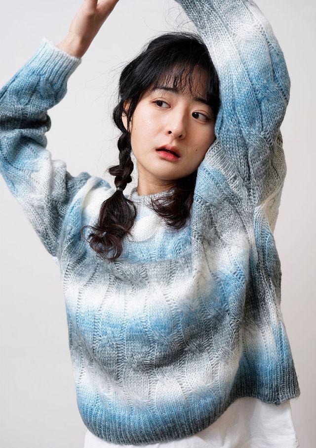 케이블 그라데이션 스웨터_귀리_2