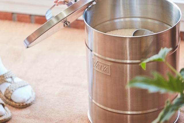 쌀을 가장 잘 보관하는 환경, 18-8 풀스텐 쌀통 (10KG)