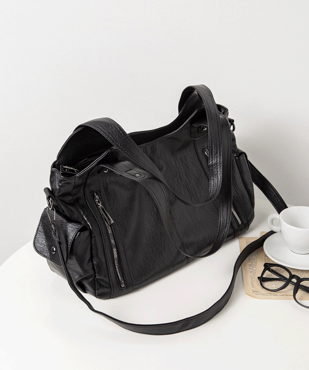 엔도르시 모던 레더 보부상 크로스 숄더백 EBA883