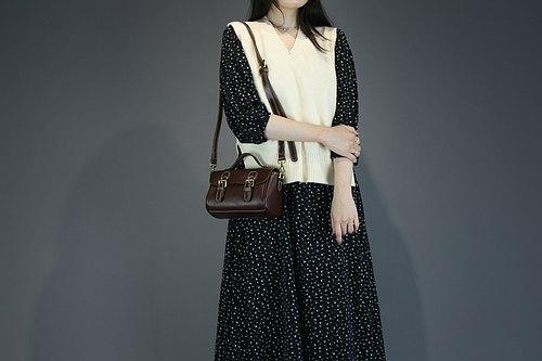 British style small Cambridge bag coffee