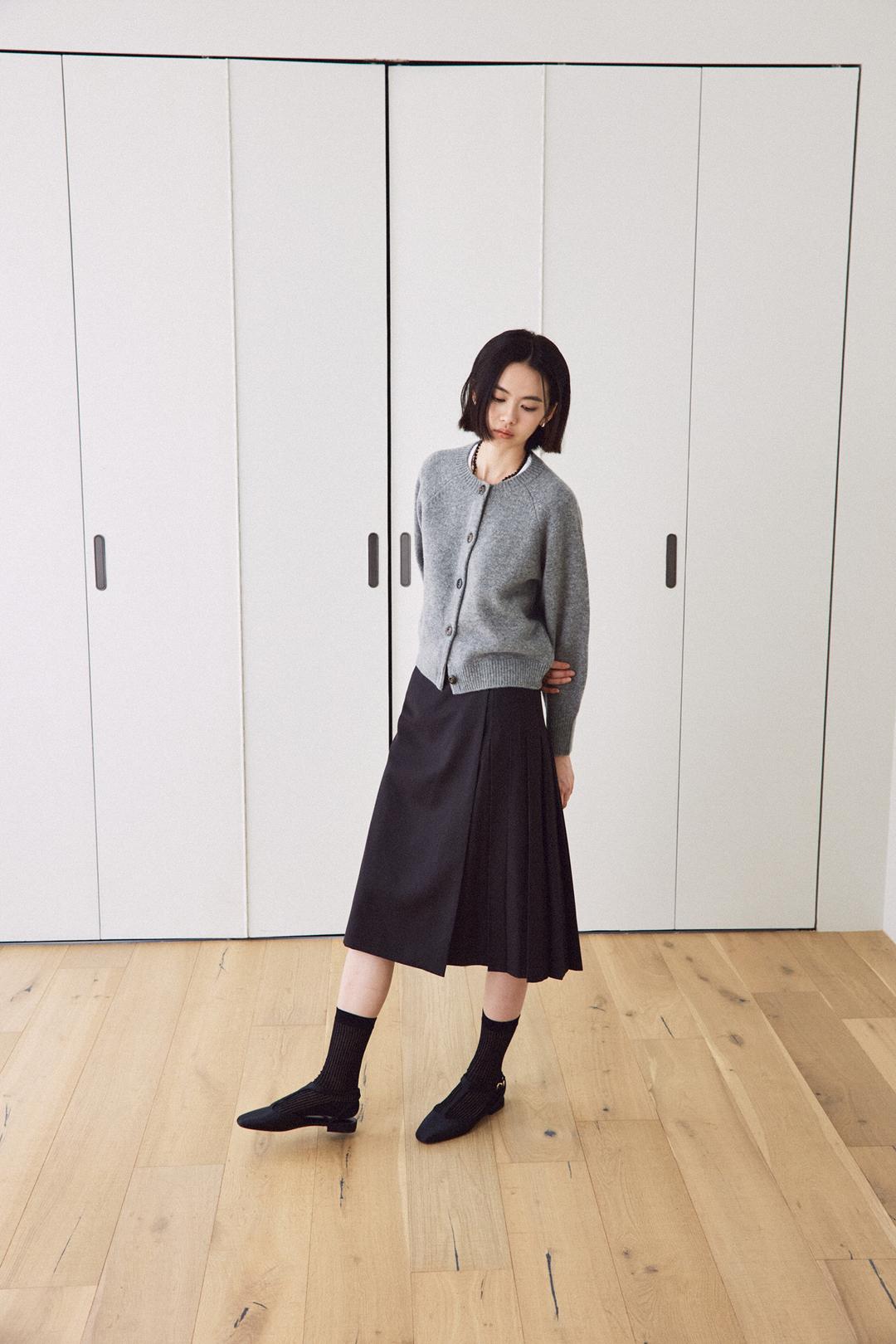 Button kilt skirt (black)