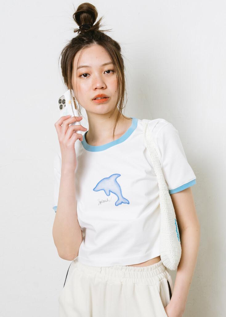 Dolphin tee