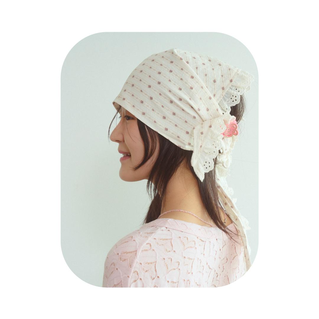 Lace bandana cream