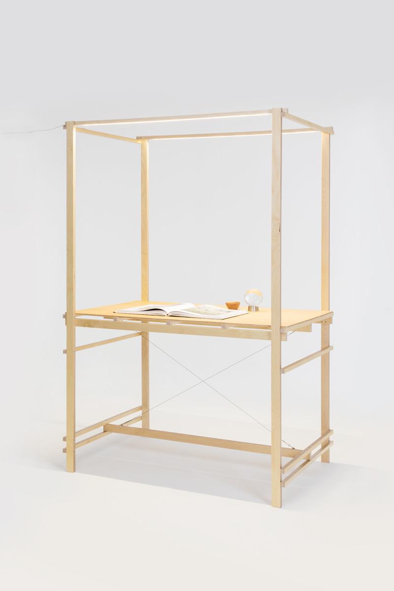 빼빼 전시 테이블