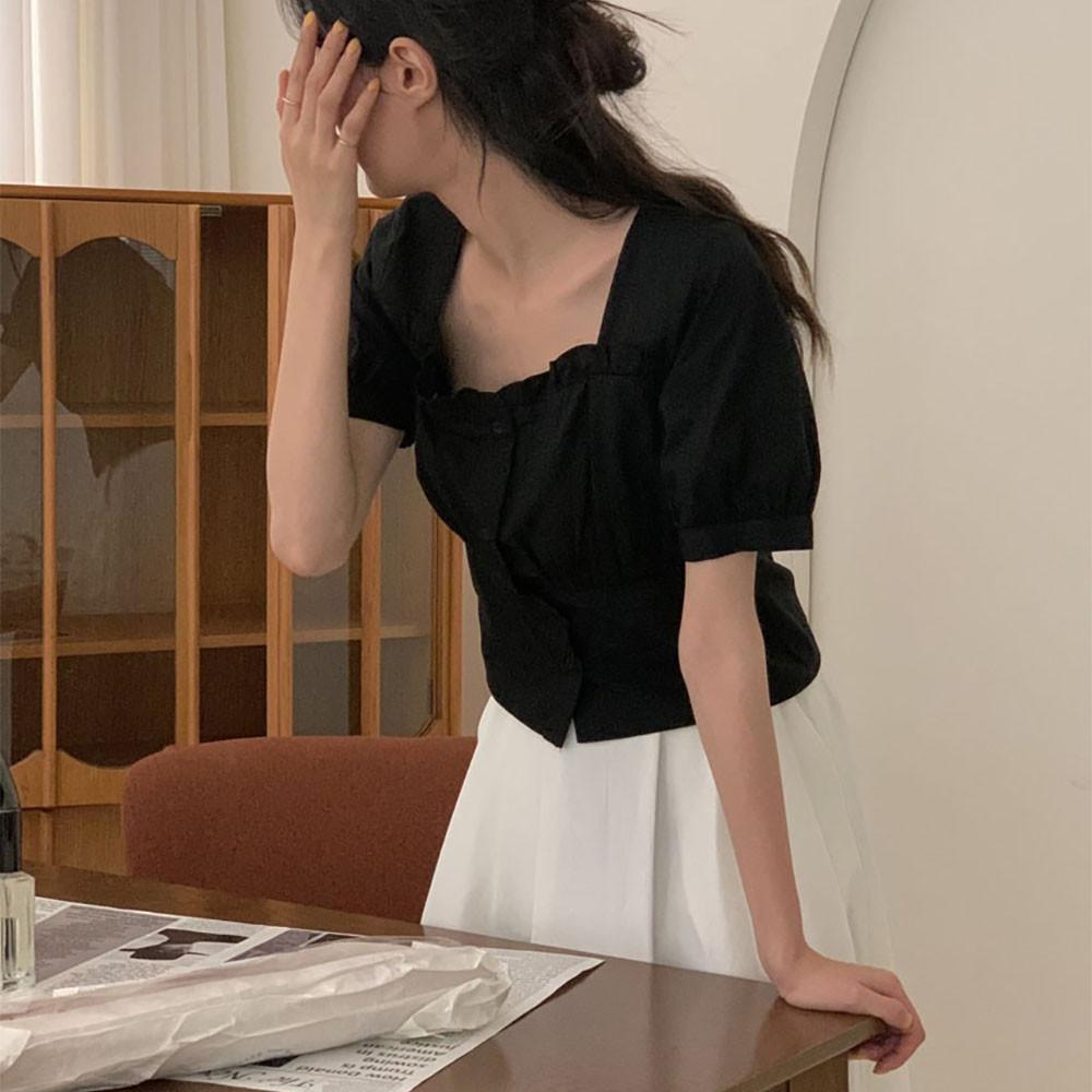 오버무드 여성 여름 신상 러블리 스퀘어넥 프릴 레이스 숄더 퍼프 단추 반팔 블라우스 4color