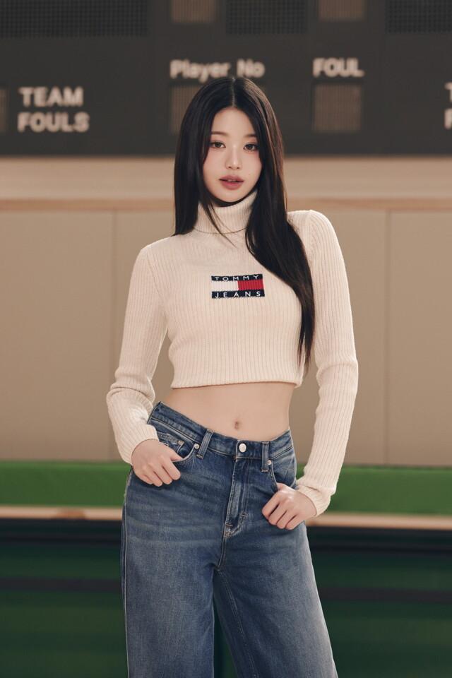 멜란지 터틀넥 플래그 스웨터
