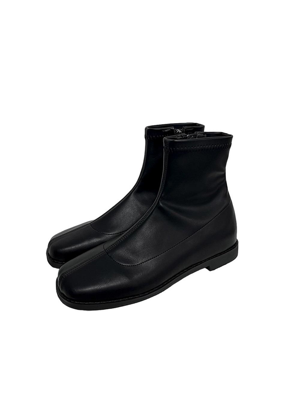 NO.81 BLACK SPAN ANKLE BOOTS
