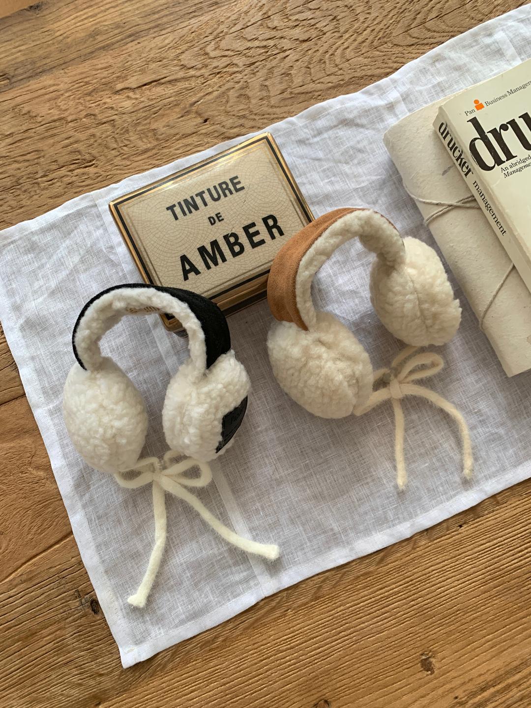 Nut Earmuffs